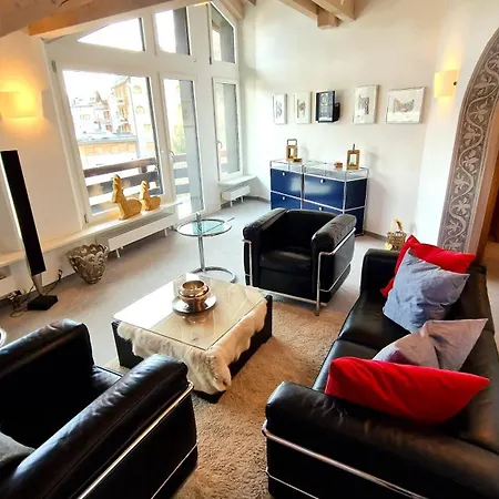 Chesa Bellaval, Haus Leivra 6½-zimmerwohnung Silvaplana