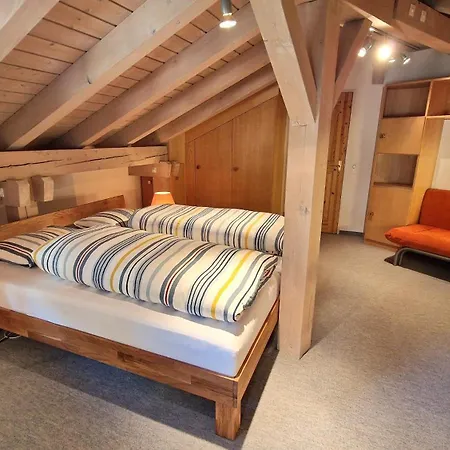 Chesa Bellaval, Haus Leivra 6½-zimmerwohnung