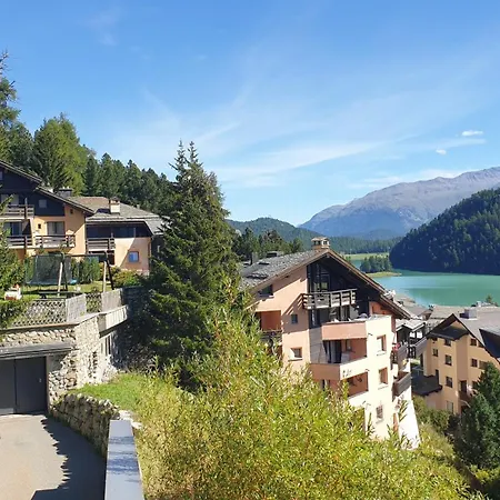 Chesa Bellaval, Haus Leivra 6½-zimmerwohnung