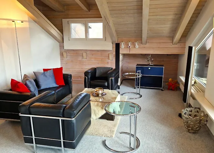 Chesa Bellaval, Haus Leivra 6½-zimmerwohnung Apartment