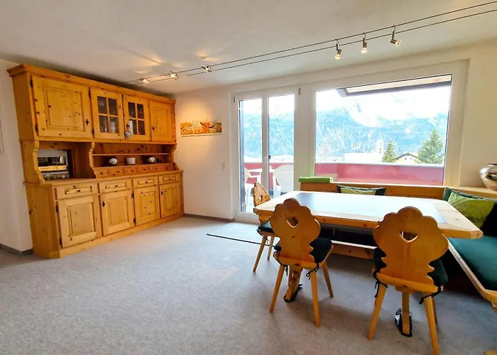 Chesa Bellaval, Haus Leivra 6½-zimmerwohnung