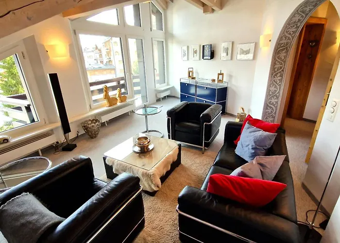 Chesa Bellaval, Haus Leivra 6½-zimmerwohnung Silvaplana