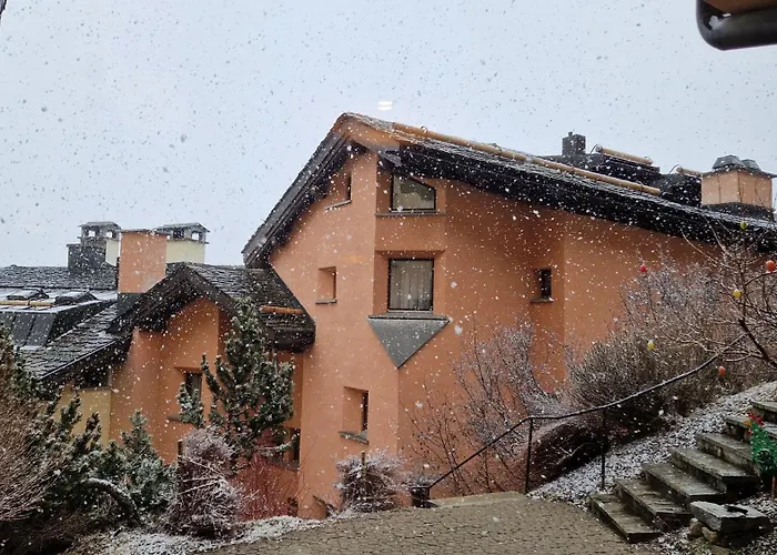 Chesa Bellaval, Haus Leivra 6½-zimmerwohnung Apartment